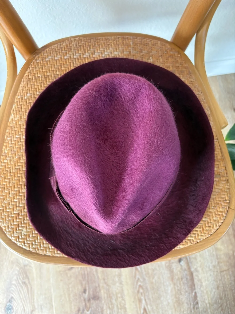 Helen Kaminski Rabbit Fur Felt Fedora Hat in Maroon Ombré| Fall, Chic,Classic